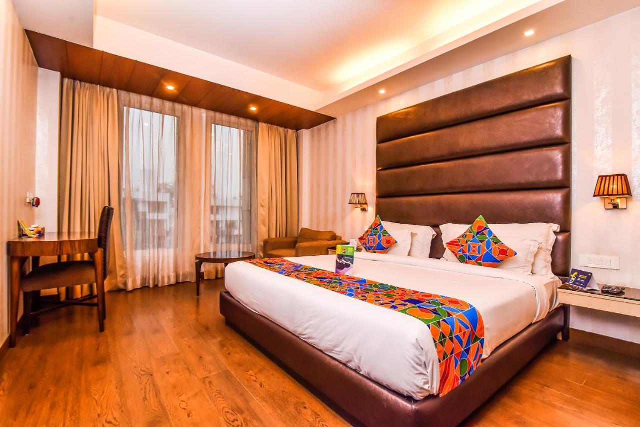 Fabhotel Prime The New Heaven Ню Делхи Екстериор снимка