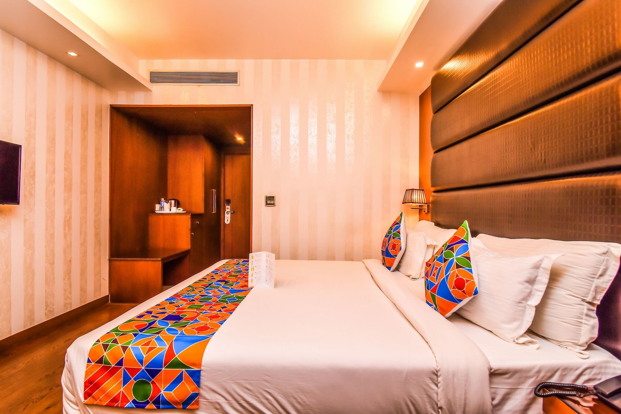 Fabhotel Prime The New Heaven Ню Делхи Екстериор снимка